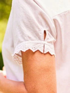 Amelia Blouse -Clothing Sales 2024 BLA5189M White April Cornell Blouse 4 1