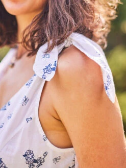 Poodle Porch Dress -Clothing Sales 2024 DRA5325R White April Cornell Dress 2