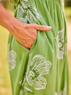 Field Flower Jumpsuit -Clothing Sales 2024 JSA5392R Green April Cornell Jumpsuit 4